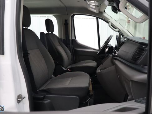 Used 2023 Ford Transit 350 XLT image 28