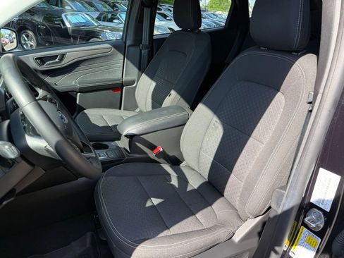 Used 2023 Ford Escape Active AWD/4WD image 12