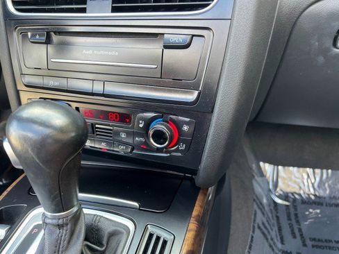 Used 2011 Audi A5 2.0T Premium Plus w/ Premium Plus Pkg image 21