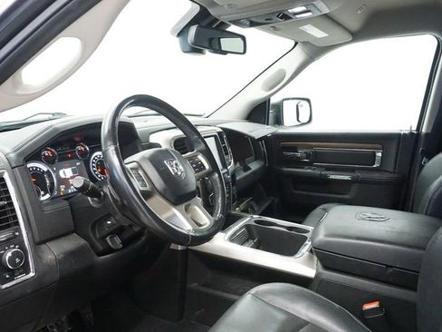 Certified 2017 RAM 1500 Laramie w/ Convenience Group image 25