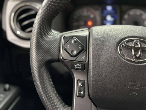 Used 2021 Toyota Tacoma TRD Sport RWD image 28