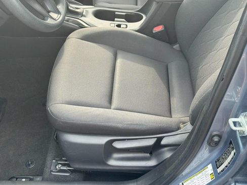 Used 2023 Toyota Corolla LE FWD image 19