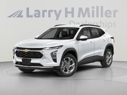 Used 2025 Chevrolet Trax LT w/ Driver Confidence Package