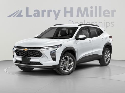 Used 2025 Chevrolet Trax LT w/ Driver Confidence Package FWD image 1