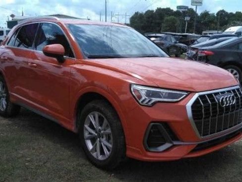 Used 2025 Audi Q3 2.0T Premium AWD/4WD image 2