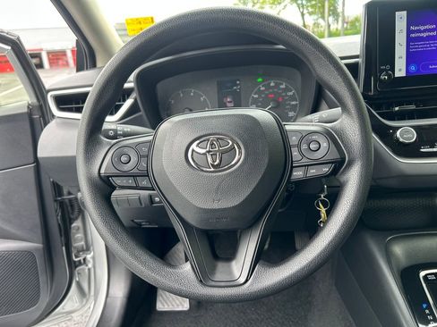 Certified 2024 Toyota Corolla LE AWD/4WD image 22