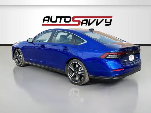 Used 2025 Honda Accord Sport image 5
