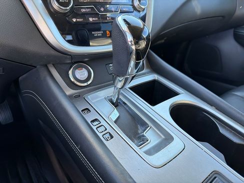 Used 2022 Nissan Murano SV FWD image 31