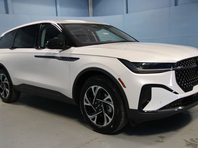 New 2026 Lincoln Nautilus Premier w/ Jet Appearance Package