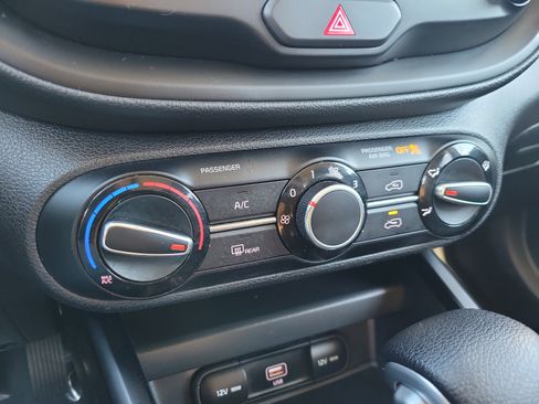 Certified 2020 Kia Soul LX image 24