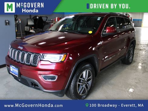 Used 2020 Jeep Grand Cherokee Laredo w/ Quick Order Package 2BN North AWD/4WD image 1