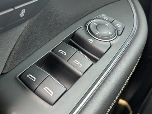 Used 2024 Buick Envision Sport Touring AWD/4WD image 21