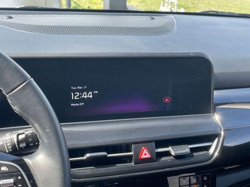 Used 2025 Kia Seltos S image 20