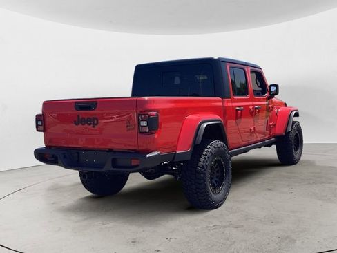 New 2025 Jeep Gladiator Willys image 5