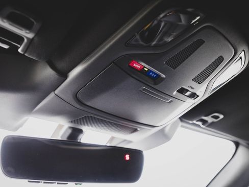 Used 2024 Subaru Outback Wilderness image 17