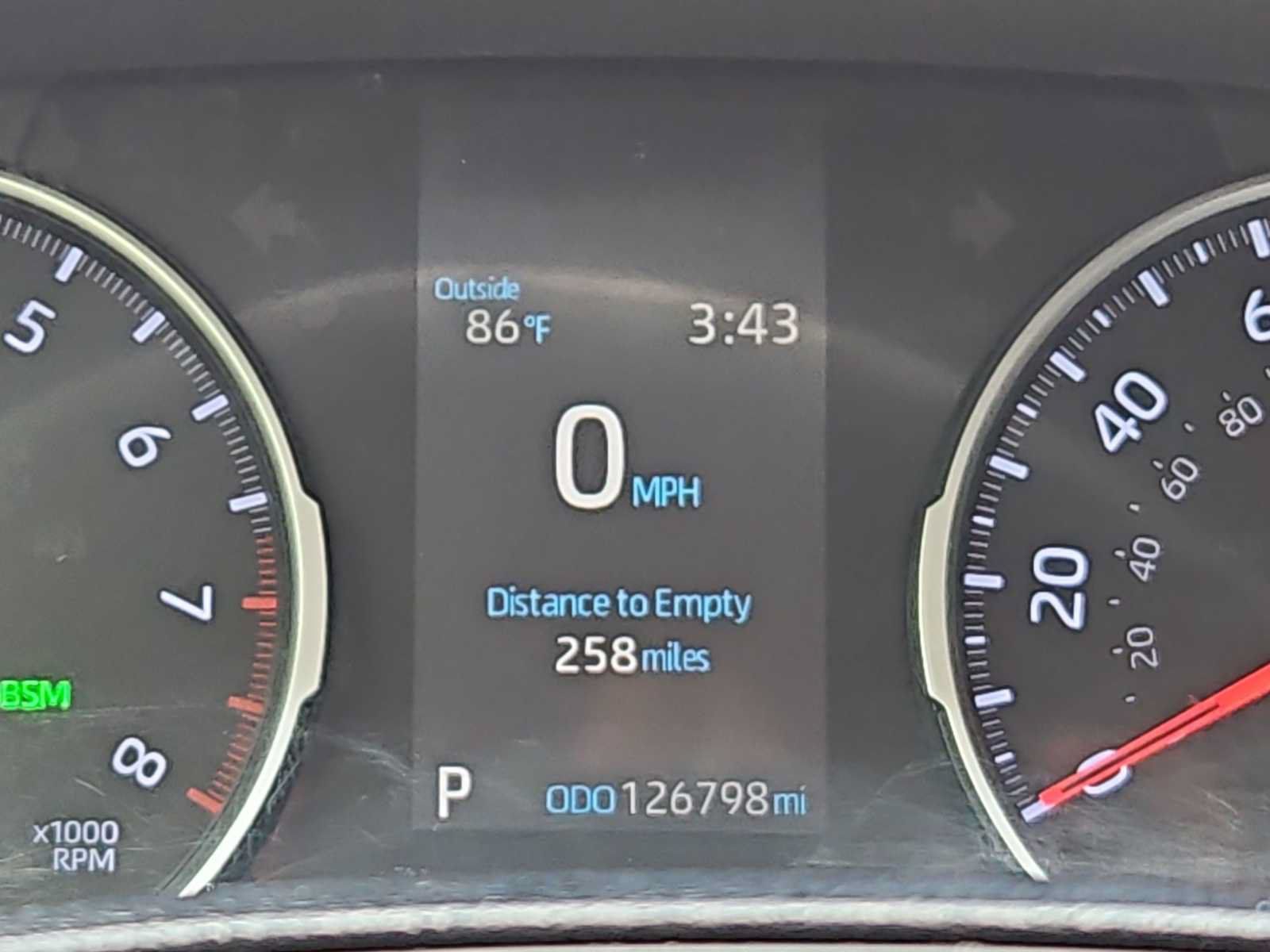 Used 2019 Toyota RAV4 XLE w/ Convenience Package FWD image 23