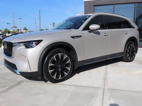 Used 2024 MAZDA CX-90 Plug-In Hybrid w/ Premium Pkg AWD/4WD image 8