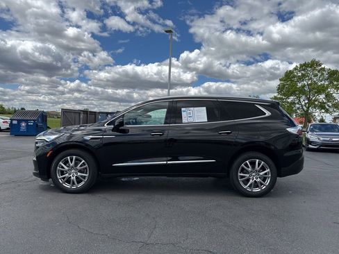 Used 2023 Buick Enclave Premium w/ Experience Buick Package AWD/4WD image 4