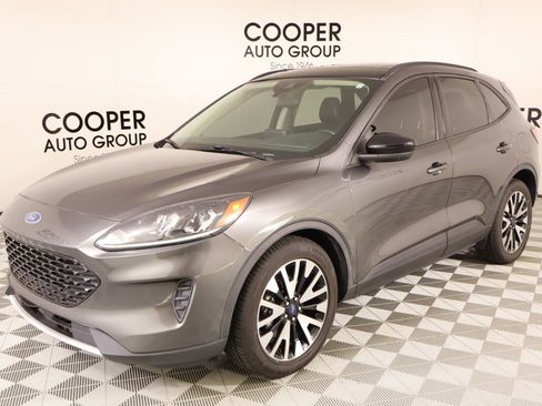 Used 2020 Ford Escape SE Sport FWD image 11