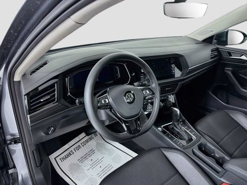 Used 2021 Volkswagen Jetta SEL FWD image 9