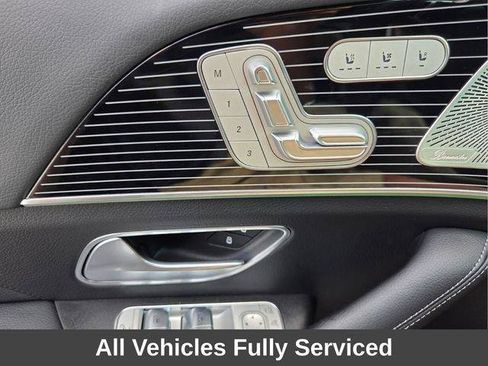 Used 2026 Mercedes-Benz GLS 450 4MATIC image 26