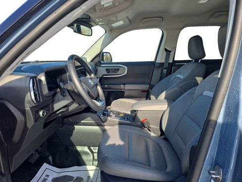 Used 2025 Ford Bronco Sport Badlands image 10