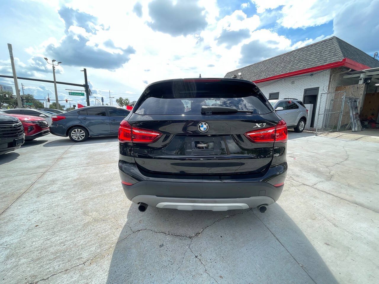 Used 2017 BMW X1 xDrive28i AWD/4WD image 7