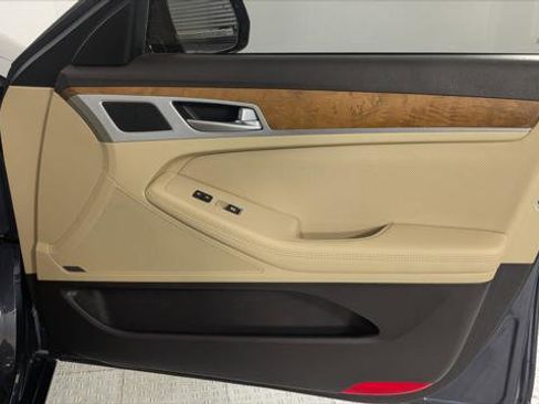 Used 2017 Genesis G80 5.0 Ultimate image 22