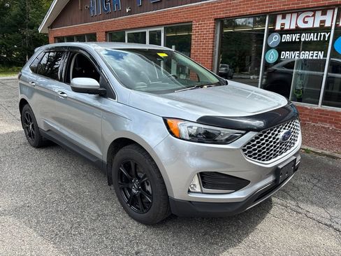 Used 2024 Ford Edge SEL w/ Convenience Package AWD/4WD image 4