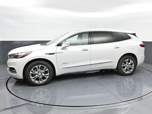 Used 2020 Buick Enclave Avenir image 29