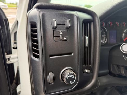 Used 2018 Chevrolet Silverado 2500 W/T w/ WT Fleet Convenience Package image 17