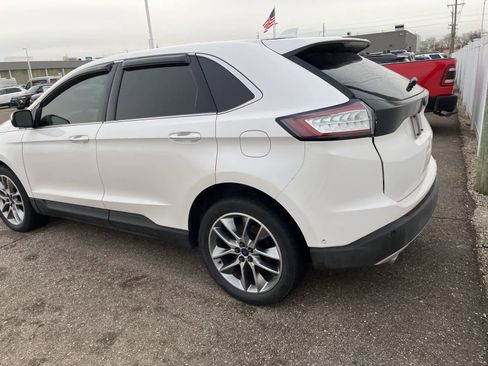 Used 2016 Ford Edge Titanium w/ Equipment Group 302A image 9