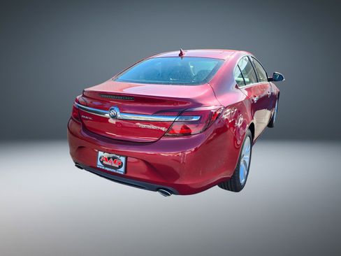 Used 2014 Buick Regal Premium image 3