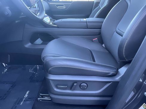 Certified 2025 INFINITI QX80 Pure image 16