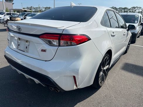 Used 2022 Toyota Corolla SE FWD image 4
