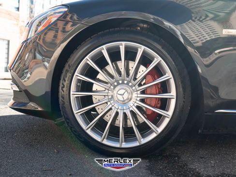 Used 2019 Mercedes-Benz S 560 4MATIC Sedan w/ Premium Package image 9
