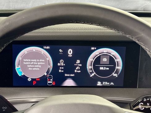 New 2026 Volkswagen Tiguan SE R-Line image 14