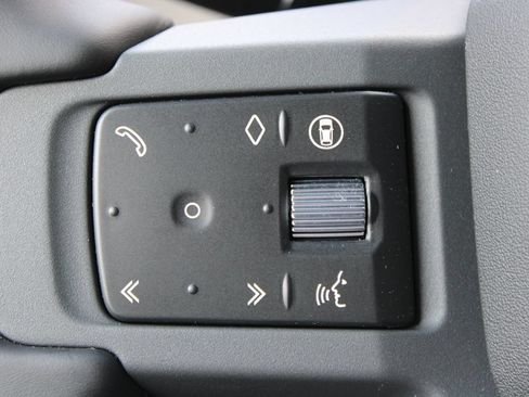 New 2026 Land Rover Defender 110 S AWD/4WD image 17