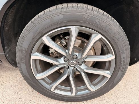 Used 2016 Volvo XC90 T6 Momentum image 47