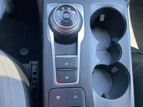 Used 2022 Ford Escape SE w/ Cold Weather Package image 20