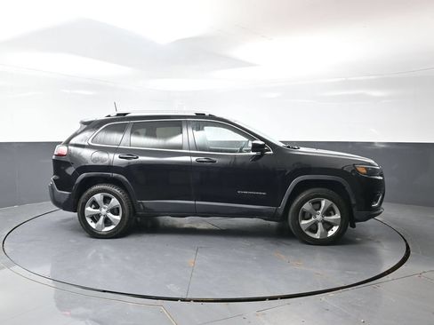 Used 2020 Jeep Cherokee Limited AWD/4WD image 3