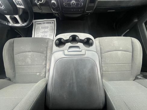 Used 2022 RAM 1500 Warlock AWD/4WD image 9