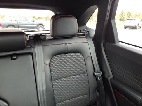 Used 2024 Ford Escape ST-Line w/ Tech Pack #1 AWD/4WD image 15