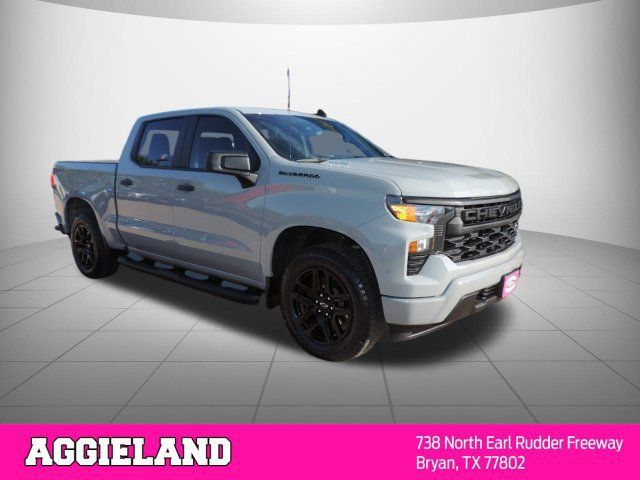Used 2024 Chevrolet Silverado 1500 Custom w/ Turbomax Blackout Package RWD image 3