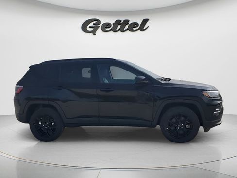 New 2026 Jeep Compass Latitude AWD/4WD image 9