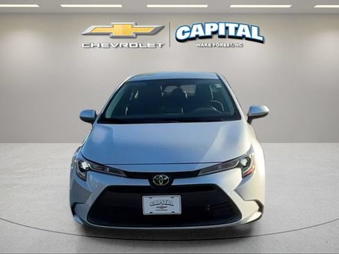 Used 2023 Toyota Corolla LE FWD image 8