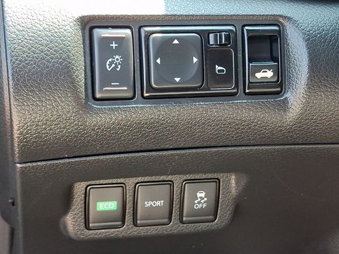 Used 2018 Nissan Sentra SV FWD image 26
