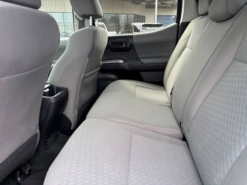 Used 2022 Toyota Tacoma SR5 image 26