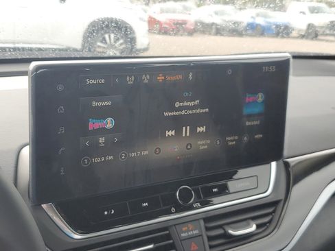 New 2025 Nissan Altima 2.5 SR image 15