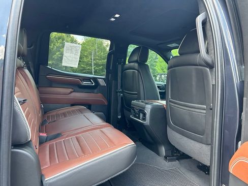 Used 2024 GMC Sierra 1500 Denali Ultimate AWD/4WD image 56